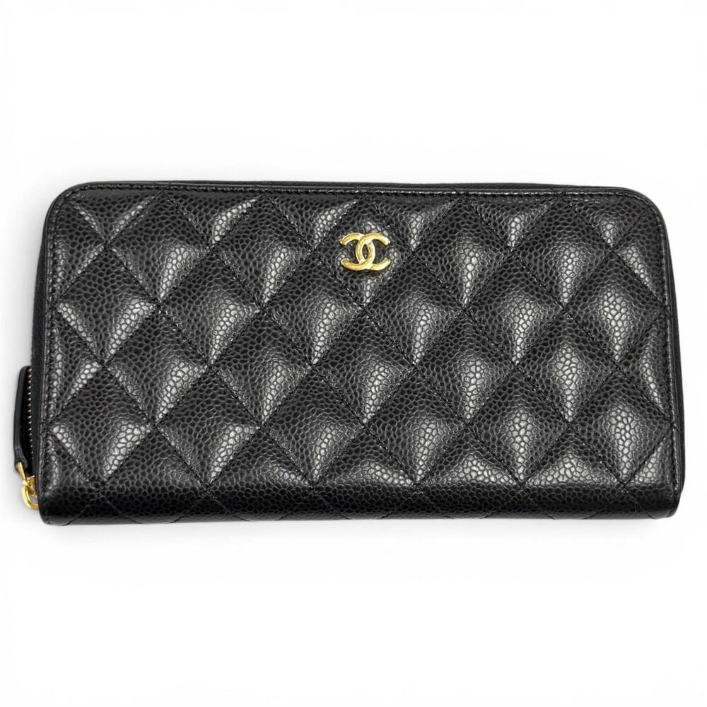 CHANEL Black Caviar Leather Wallet